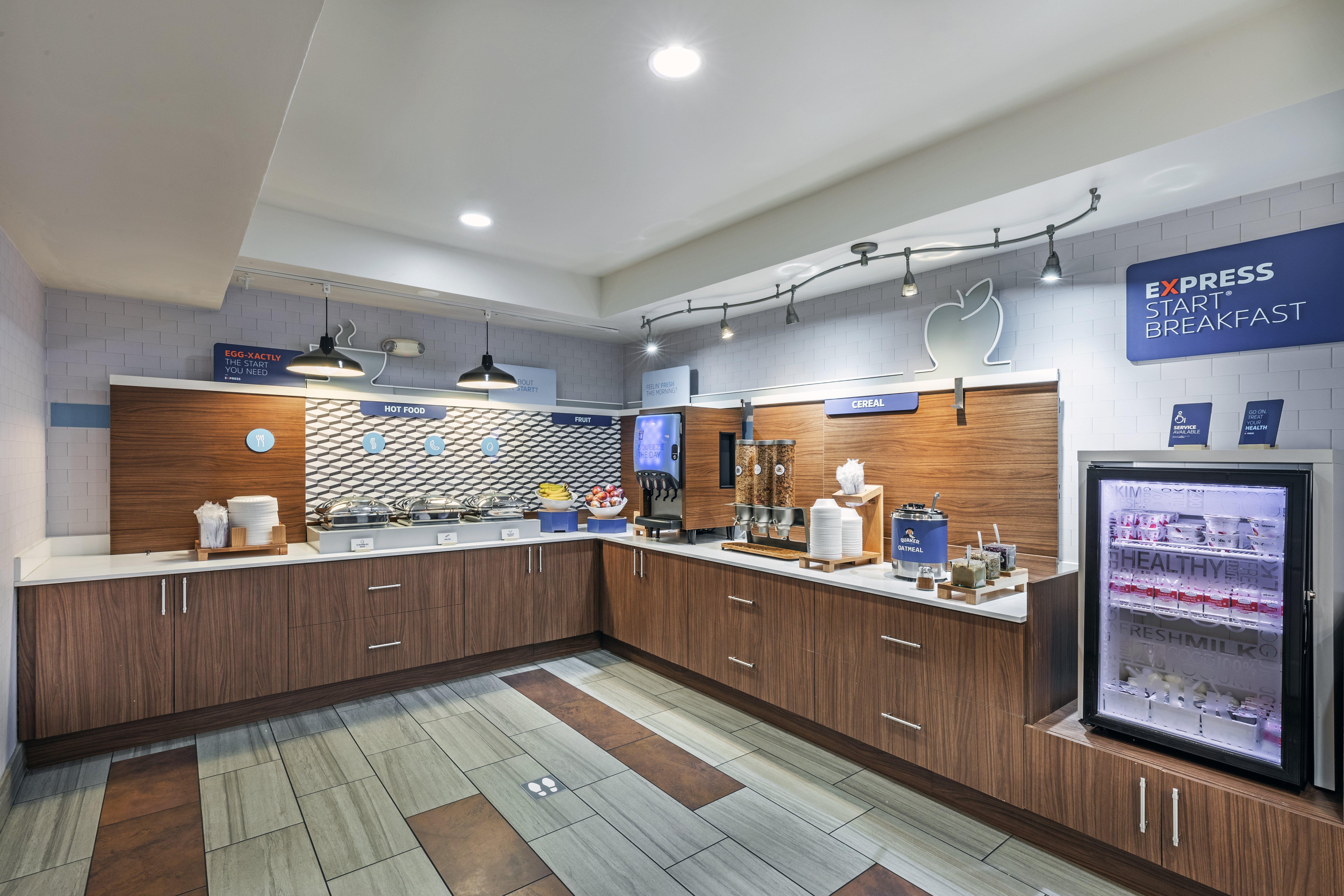 Holiday Inn Express & Suites Tulsa S Broken Arrow Hwy 51 By Ihg Luaran gambar