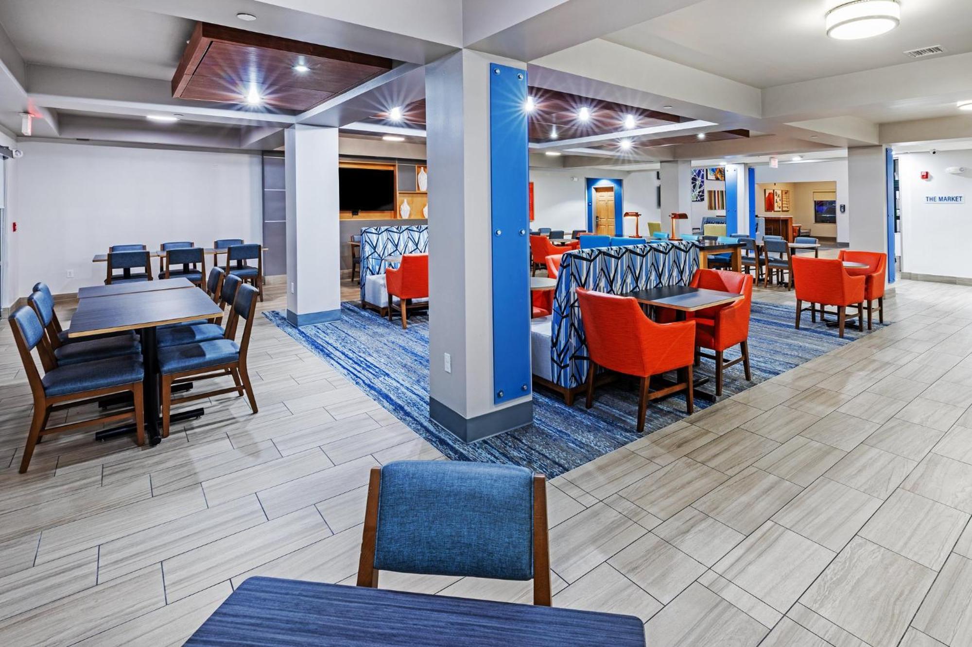 Holiday Inn Express & Suites Tulsa S Broken Arrow Hwy 51 By Ihg Luaran gambar