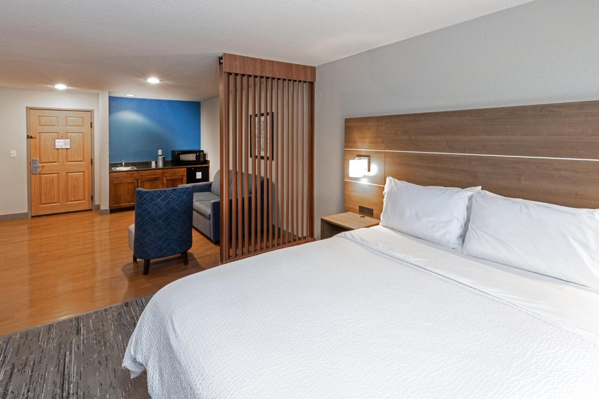 Holiday Inn Express & Suites Tulsa S Broken Arrow Hwy 51 By Ihg Luaran gambar